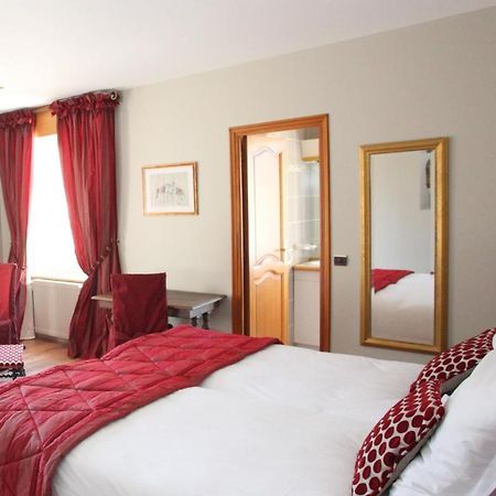 Saint Graal Bed & Breakfast Chamant Rom bilde