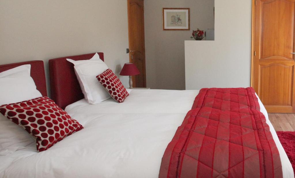 Saint Graal Bed & Breakfast Chamant Rom bilde