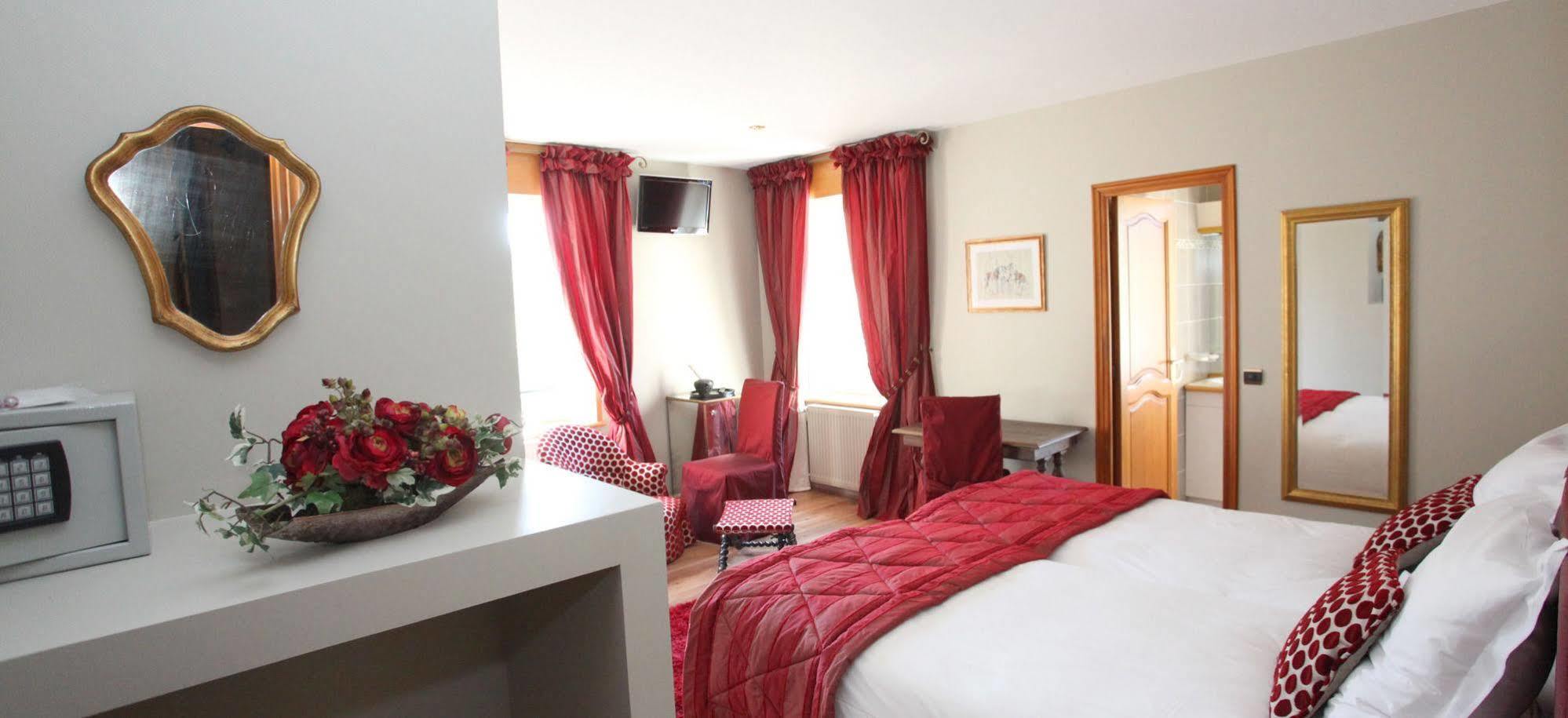 Saint Graal Bed & Breakfast Chamant Eksteriør bilde