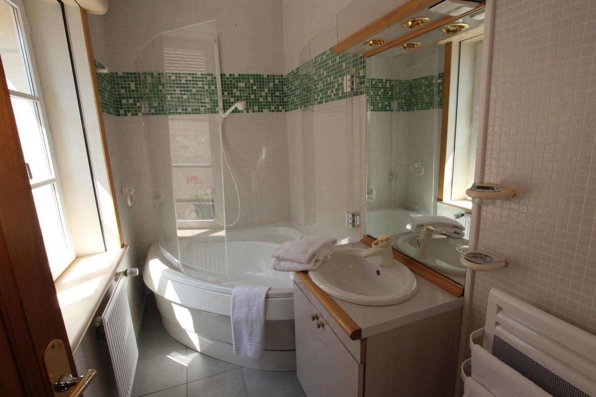 Saint Graal Bed & Breakfast Chamant Eksteriør bilde